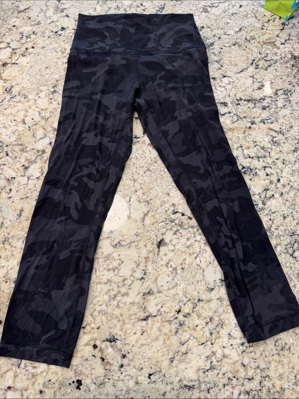 Lululemon align black and gray camo leggings